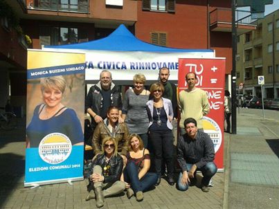 Foto di gruppo al gazebo di Sabato 29/03