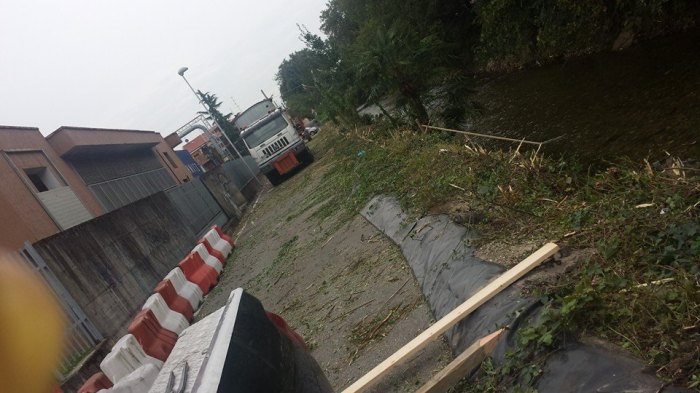 Inizio Lavori Sponde Lungo Molgora